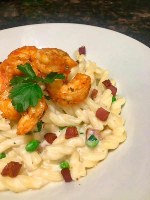 Creamy Pancetta and Peas Garlic Alfredo Pasta fed by sab