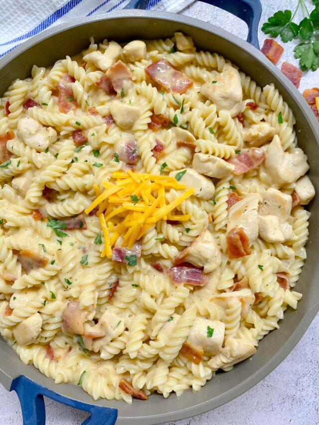 Chicken Bacon Ranch Pasta - fed by sab