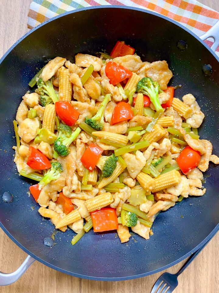 Hunan Chicken Stir Fry - fed by sab