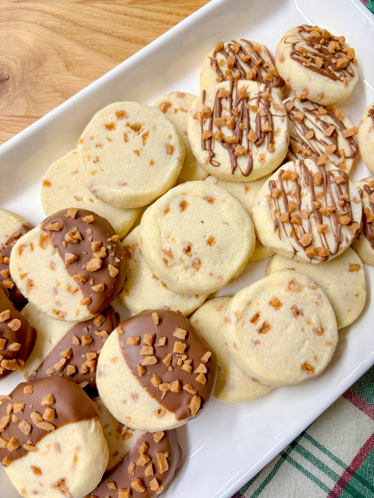 a tray of toffee shortbread cookies